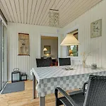 3 Bedroom Amazing In Сasa de vacaciones Aabenraa