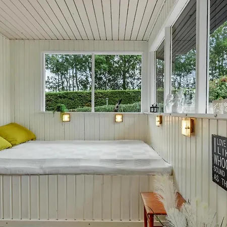 Holiday home 3 Bedroom Amazing In *