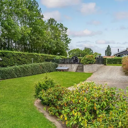 3 Bedroom Amazing In *
